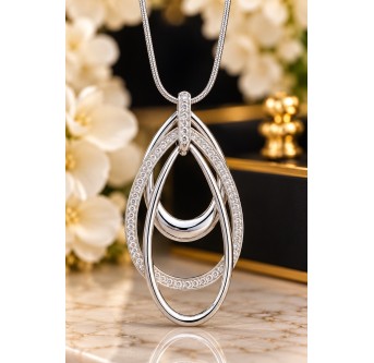 BEAUTIFUL, ELEGANT NECKLACE